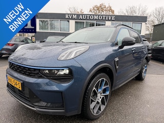 Lynk & Co 01 1.5 PHEV PLUG-IN HYBRIDE | COMPLETE AUTO | ELEKTRISCH PANORAMADAK | FULL OPTIONS | RIJKLAAR GELEVERD 12 MND BOVAG GARANTIE |