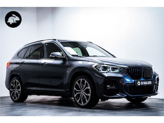 BMW X1 xDrive25e M Sport|Full opt|Pano dak|HK|Head up|Acc|Trekhaak