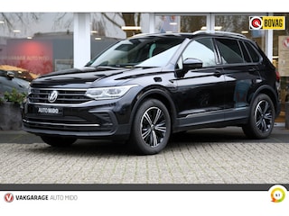 Volkswagen Tiguan 1.5 TSI DSG Automaat United | Elektrische trekhaak wegklapbaar