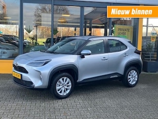 Toyota Yaris Cross 1.5 Hybrid Active - camera - sensoren voor/achter - Navi