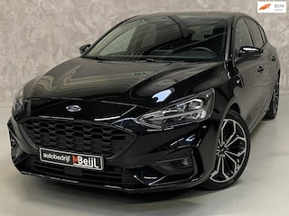 Ford Focus 1.0 EcoBoost ST Line Business /LEd /Camera /Stoelverwarming