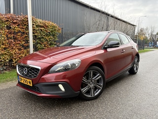Volvo V40 2.0 D3 Summum / AUTOMAAT / NAVI / CRUISE / 171dkm!