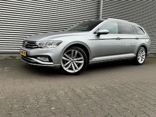 Volkswagen Passat Variant 1.5 TSI 150pk Highline Business Automaat