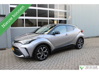 Toyota C-HR 2.0 Hybrid First Edition 1e Eig Boekjes Trekhaak JBL Sounds systeem.