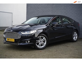 Ford Mondeo 2.0 Titanium 203pk Automaat Leder Trekhaak Navi