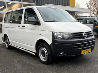 Volkswagen Transporter Kombi 2.0 TDI DSG Automaat L1H1 BTW en BPM vrij Airco Cruise control Trekhaak PDC 1e eigenaar Euro 5 Combi Personenbus Passenger Groepsvervoer Taxi