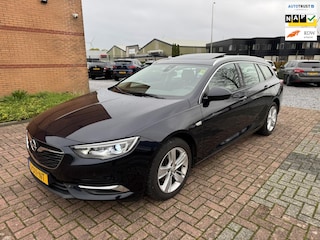 Opel Insignia Sports Tourer 1.5 Turbo Business Executive, Panorama, Full Led, Leder,