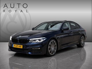 BMW 530e iPerformance High Executive M-PAKKET | DODEHOEK DETECTIE | NAVIAGTIE | RIJSTROOK HERKENING | ACHTERUIT RIJ CAMREA | PARKEER SENSOREN | KEYLESS GO/ENTRY | APPLE CARPLAY / ANDROID | CRUISE CONTROL | AIRCO\ECC | LED|