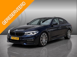 BMW 530e iPerformance High Executive M-PAKKET | DODEHOEK DETECTIE | NAVIAGTIE | RIJSTROOK HERKENING | ACHTERUIT RIJ CAMREA | PARKEER SENSOREN | KEYLESS GO/ENTRY | APPLE CARPLAY / ANDROID | CRUISE CONTROL | AIRCO\ECC | LED|