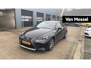 Lexus IS 300h Hybrid Business Line