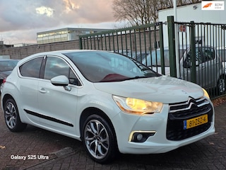 Citroën DS4 1.6 THP Sport Chic 1e eigenaar dealer onderhouden massage stoel leerbekeleding cruis control cv op afs