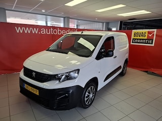 Peugeot Partner 1.2 Benzine Premium uitv., Airco, Navigatie