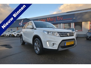 Suzuki Vitara 1.6 Exclusive Allgrip 4X4 , TREKHAAK , A UITRIJ CAM , CLIMATR , CR CONTR , NAVI VIA APP ,
