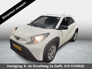 Toyota Aygo 1.0 VVT-i MT Play Bi-Tone | Apple Carplay & Android Auto | Adaptive Cruise Control | Cruise control