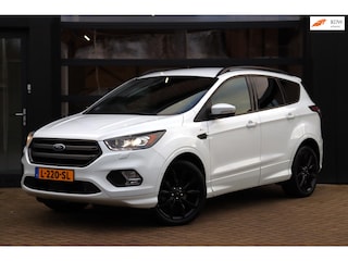 Ford Kuga 1.5 EcoBoost Vignale | ST Line | Stoel/Stuur Verwarming | Climate Control| Navi | Camera | Cruise | Lm Velgen |