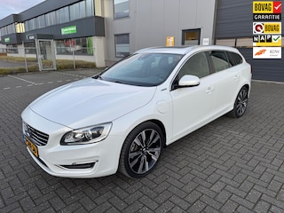 Volvo V60 2.4 D6 AWD Plug-In Hybrid Summum