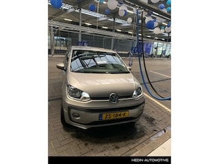 Volkswagen Up 1.0 BMT high up! | Airco | LMV | Cruise Control | Parkeersensoren |