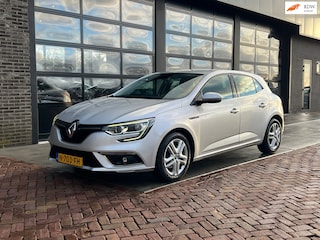 Renault Mégane 1.5 dCi Eco2 Zen | Navi | Clima | Cruise | PDC |