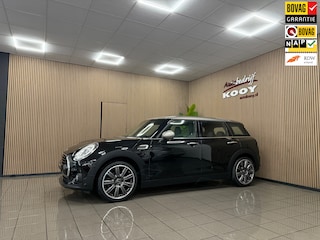 Mini Clubman 1.5 Cooper Chili * Automaat / Panoramadak / Harman Kardon / NL Auto *