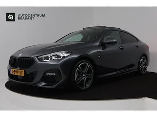 BMW 218i Business Edition Plus (PANORAMADAK, STOELVERWARMING, ACHTERUITRIJCAMERA, CRUISE CONTROL, NAVIGATIE)
