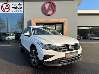 Volkswagen Tiguan 1.4 TSI DSG eHybrid Life | Leder | Trekhaak | 360 Camera | Elek. klep | Rijklaar incl. 1 jaar Bovag garantie