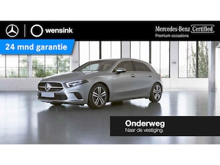 Mercedes-Benz A-klasse 180 Luxury Line | Distronic | Getin glas | Stoelverwarming | Achteruitrijcamera | Apple Carplay |