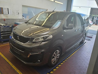 Peugeot Traveller Long (L3) 75 kWh Allure 136 Panorama Glasdak, bekleding leer, 7 zitplaatsen Wordt verwacht