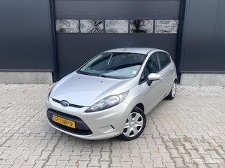 Ford Fiesta 1.25 Limited NW Riem Airco Dealer onderhouden