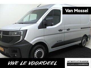 Renault Master T35 2.0 dCi 130 L2H2 Advance | Navigatie | Parkeersensoren & Camera | Zijschuifdeur link | Betimmering | Trekhaak |