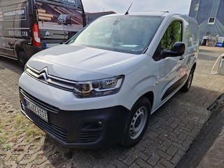 Citroën Berlingo Club 50 kWh 11 kw lader, airco, cruise control, goedkoper rijden vrijwel onmogelijk! Wordt verwacht