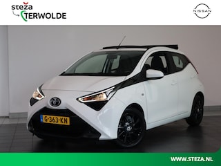 Toyota Aygo 1.0 VVT-i x-play limited | Vouwdak | Parkeercamera | Lichtmetalen velgen |