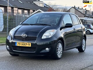 Toyota Yaris 1.3 VVTi Dynamic 5DR*Airco*Trekhaak*Dealer onderhouden*NAP*LM velgen*