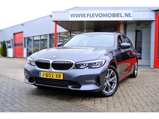 BMW 3-serie Touring 318i Executive Edition Aut. Pano|Half leder|Sporstoelen|Navi|LMV