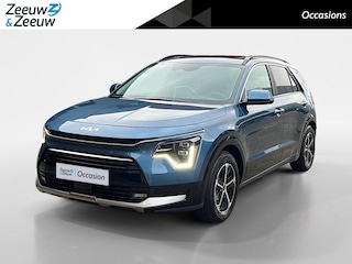Kia Niro 1.6 GDi Hybrid DynamicPlusLine | Stoel- en stuurverwarming | Glazen schuif/-kanteldak | Elektrisch bedienbare achterklep | Dodehoekassistentie | Navi | Achteruitrijcamera | Parkeersensoren voor- en achter | LED | Adaptive cruise control | Climate control | Apple/Android Carplay