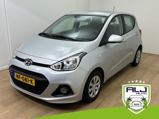 Hyundai i10 Occasion 1.0i i-Motion Comfort | Grijs | Tweedehands Hyundai i10 | Airco | Cruisecontrol | Aux en usb audio