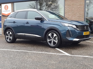 Peugeot 3008 1.2 130pk S&S GT AUTOMAAT Navigatie | Trekhaak | Apple Carplay & Android Auto | KEYLESS | Elektrische stoel&massage | Achteruitrijcamera | Dodehoek|BT