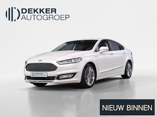 Ford Mondeo 2.0 IVCT HEV Vignale | Full Hybride | Lederen interieur | Stoelkoeling/verwarming & Memory | Schuif/kantel dak | Dynamische knipperlichten | Apple Carplay Android Auto | Sony Audio