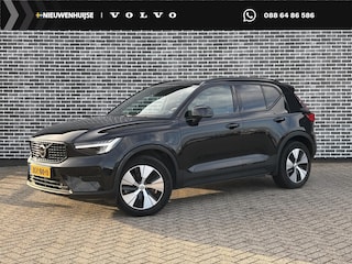 Volvo XC40 1.5 T4 Plug-in hybrid Plus Dark | Panoramadak | Harman Kardon audio | Stoel- en stuurwielverwarming | Keyless | Achteruitrijcamera | Navigatie | Parkeersensoren voor + achter | Apple Carplay / Android Auto | Elektrische stoelverstelling | DAB+ radio |