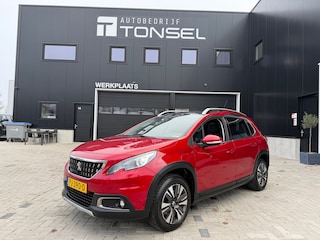 Peugeot 2008 1.2 PureTech Allure / Trekhaak / Panorama / Camera / PDC / Lichtmetaal