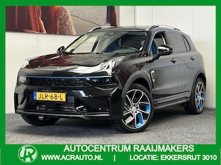 Lynk & Co 01 1.5 100 STUKS OP VOORRAAD ! VOL OPTIES ! 360 CAMERA ADAPTIVE CRUISE CONTROL PANORAMA SCHUIF/KANTELDAK APPLE CARPLAY/ANDROID RIJSTROOKSENSOREN ZEER MOOI !! NIEUW BINNEN