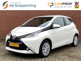 Toyota Aygo 1.0 VVT-I X-PLAY AUTOMAAT CAMERA AIRCO BLUETOOTH