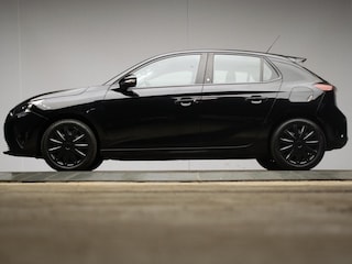 Opel Corsa Edition 50 kWh Sport (APPLE CARPLAY,NAVI,LED,SPORTSTOELEN,PDC,NIEUWE APK,NETTESTAAT)