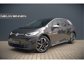 Volkswagen ID.3 First Plus 58 kWh | Stoelverwarming | Stuurverwarming | Camera | Adaptive Cruise Control | Navigatie | Standkachel | Keyless | Parkeersensoren | LED | Apple Carplay | BTW |