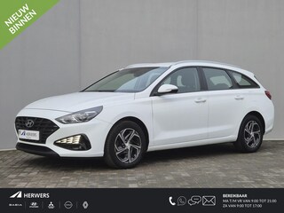 Hyundai i30 Wagon 1.0 T-GDi MHEV Comfort Smart Automaat / Navigatie via Apple Carplay of Android Auto / Stuur en Stoel verwarming / Achteruitrijcamera / Cruise control / Keyless Entry/Start / Climate control /