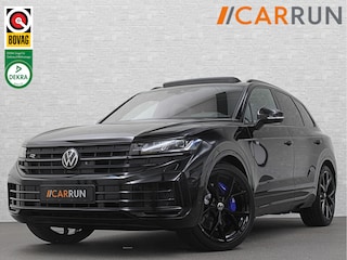 Volkswagen Touareg R 3.0 TSI 462PK E-Hybrid | Luchtvering | Puglia-Leder | Panorama | DYN-Audio | Massage | Ventilatie | ACC | Trekhaak | Nachtzicht | Head-Up | Ergo-Comfort | 22" | Keyless-Entry | Memory | 4-Zone Clima | ISO-Glas | Stoelverwarming V+A | Dodehoek | Standkachel | Carplay | Draadloos Laden |