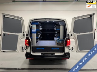 Volkswagen Transporter L2H1 Servicewagen 2.0 TDI 110PK euro6 Sortimo kasten, Airco, Camera, CruiseControl, RIJKLAARPRIJS!