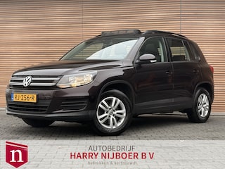 Volkswagen Tiguan 2.0 TDI Sport&Style R-line Edition Navi / Clima / Camera / Panodak / Cruise