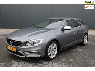 Volvo V60 2.0 D4 R-DESIGN TREKHAAK NAVIGATIE CRUISE CONTROLE