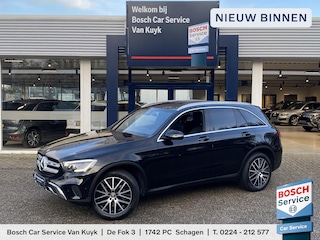 Mercedes-Benz GLC 200 4MATIC Business Solution / Automaat / Facelift-Model / Digitaal-Dashboard / Half-Leder / LED / DAB / Apple-Carplay & Android Auto / Navi / Camera / Stoelverwarming / Cruise-Control / Climate-Control / E-Achterklep / PDC / 19'' LMV / All-Season / ENZ.