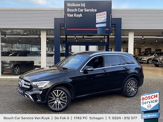 Mercedes-Benz GLC 200 4MATIC Business Solution / Automaat / Facelift-Model / Digitaal-Dashboard / Half-Leder / LED / DAB / Apple-Carplay & Android Auto / Navi / Camera / Stoelverwarming / Cruise-Control / Climate-Control / E-Achterklep / PDC / 19'' LMV / All-Season / ENZ.